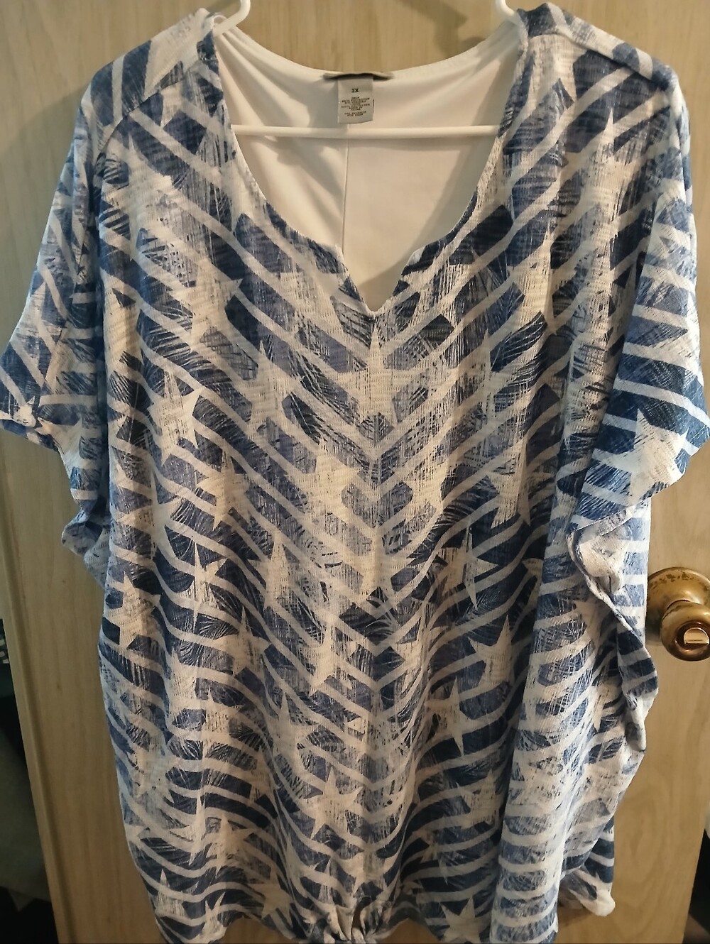 Catherines Stars & Stripes Top Womens Size 3X Blue White Tie Hem V-Neck Burnout